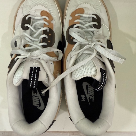 Nike Air Max 90 Futura - Picture 3 of 6